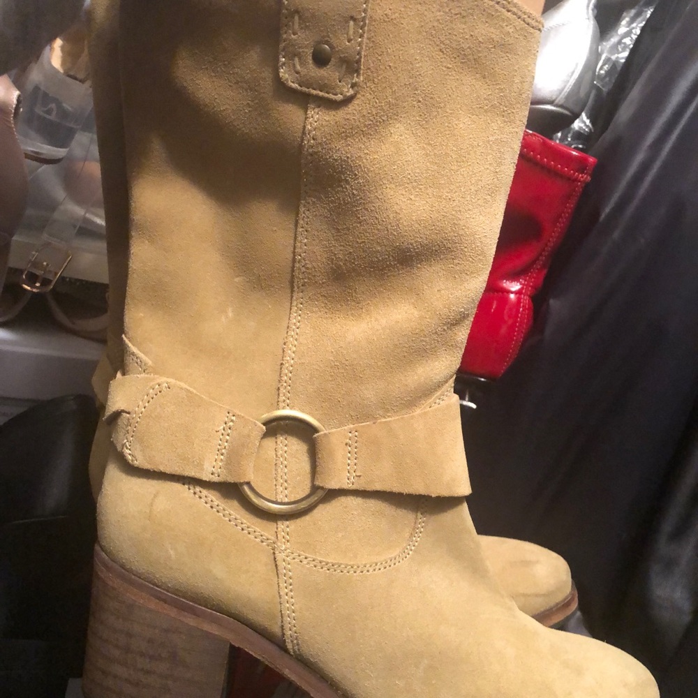 Suede Boot size 8 worn twice